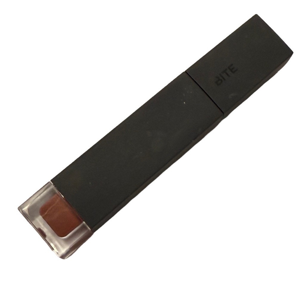 BITE BEAUTY AMUSE BOUCHE LIQUIFIED LIPSTICK - Chicory